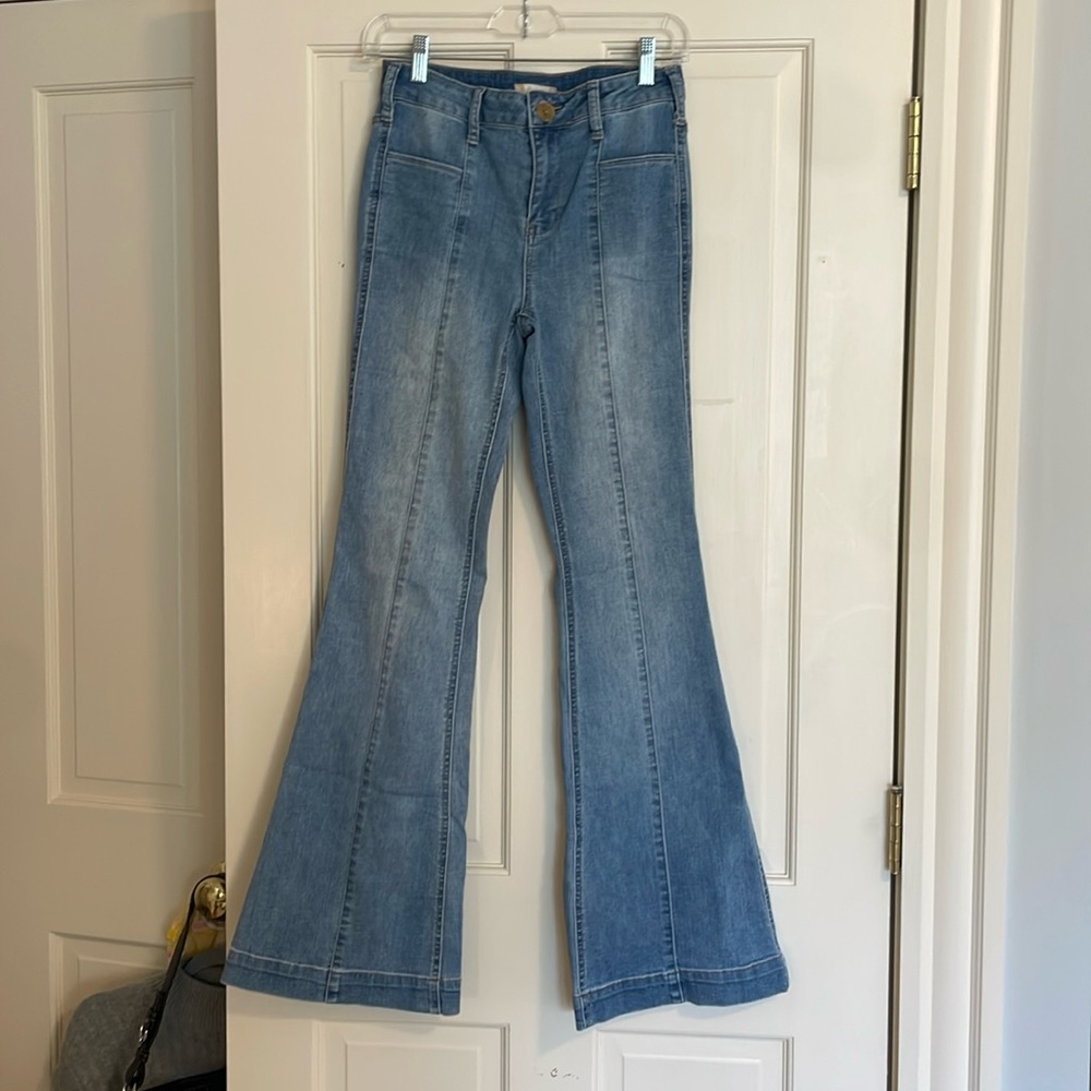 Altar’d State light blue flare jeans, low waisted (size: 25)